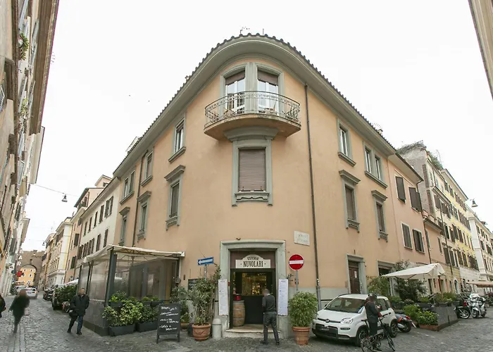 Borgo Vittorio 20 Vatican Home
